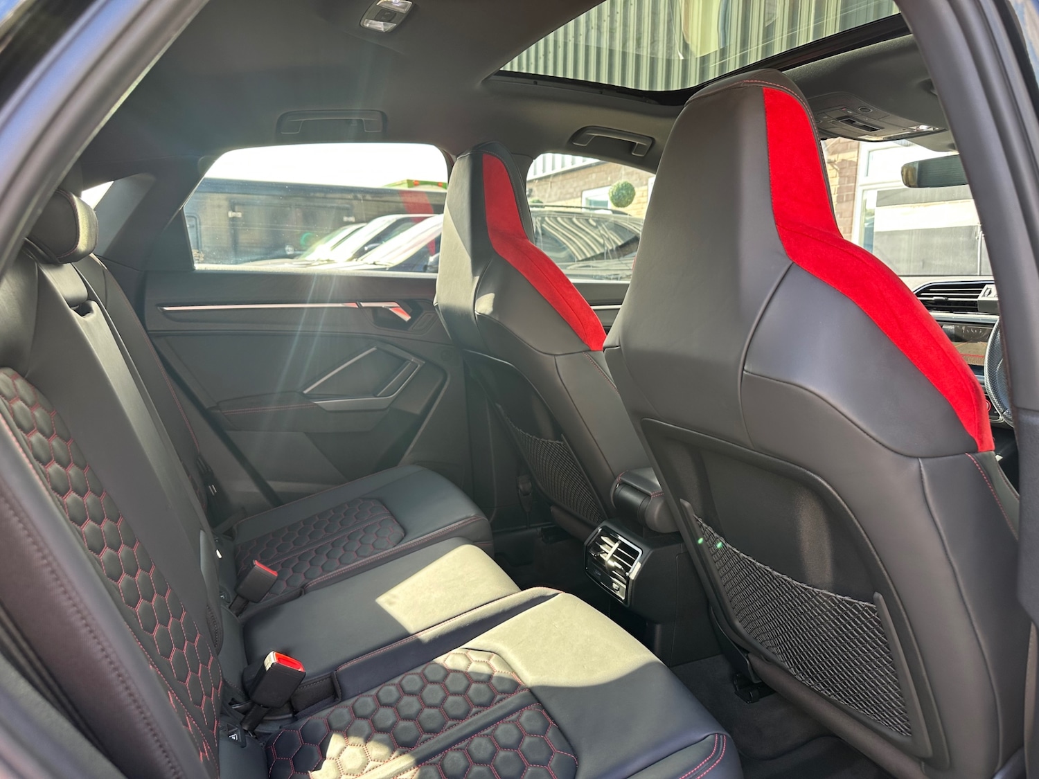 Used Audi RS Q3 2020 for sale - 76146349: Photo 16