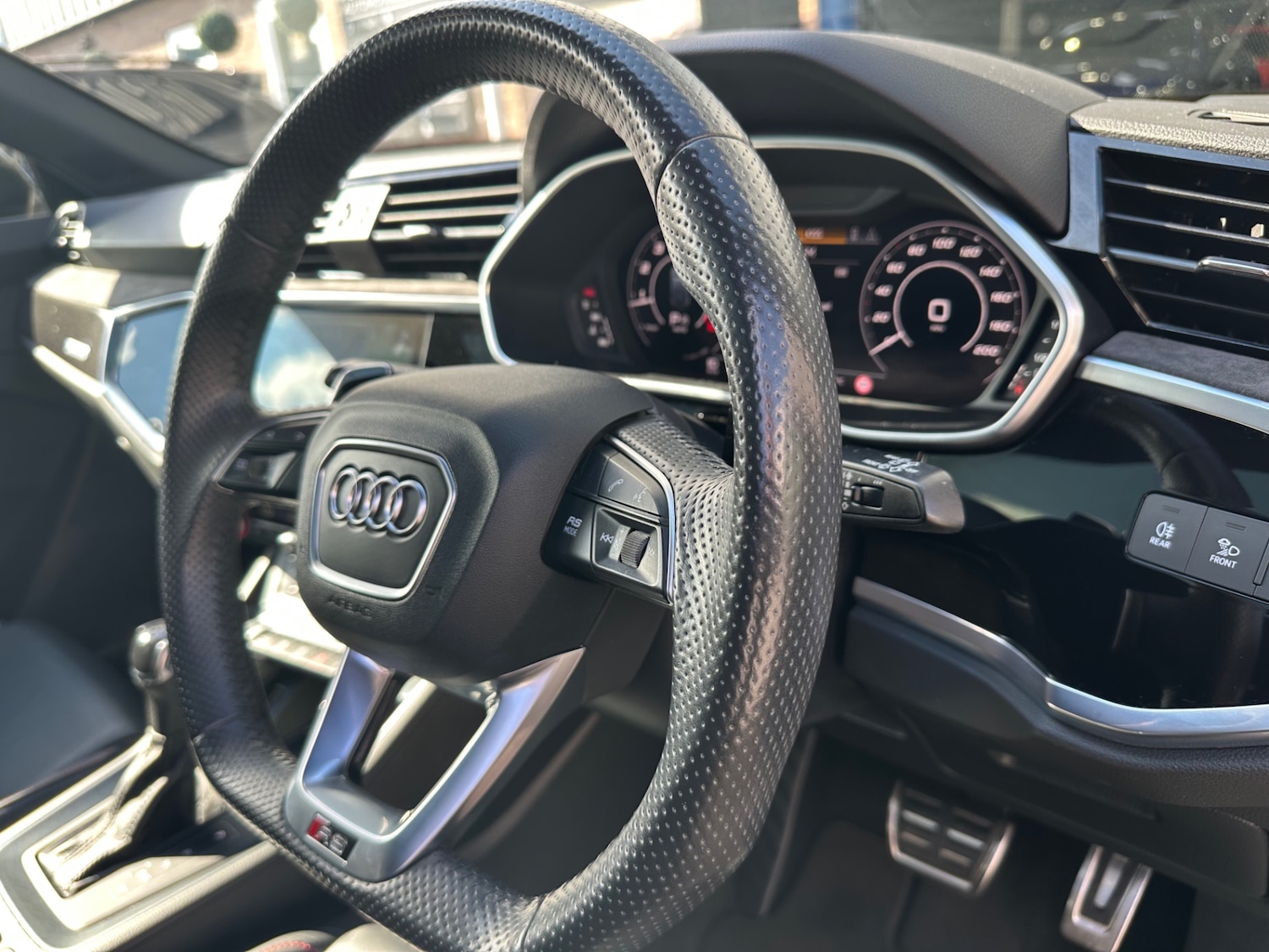 Used Audi RS Q3 2020 for sale - 76146349: Photo 17