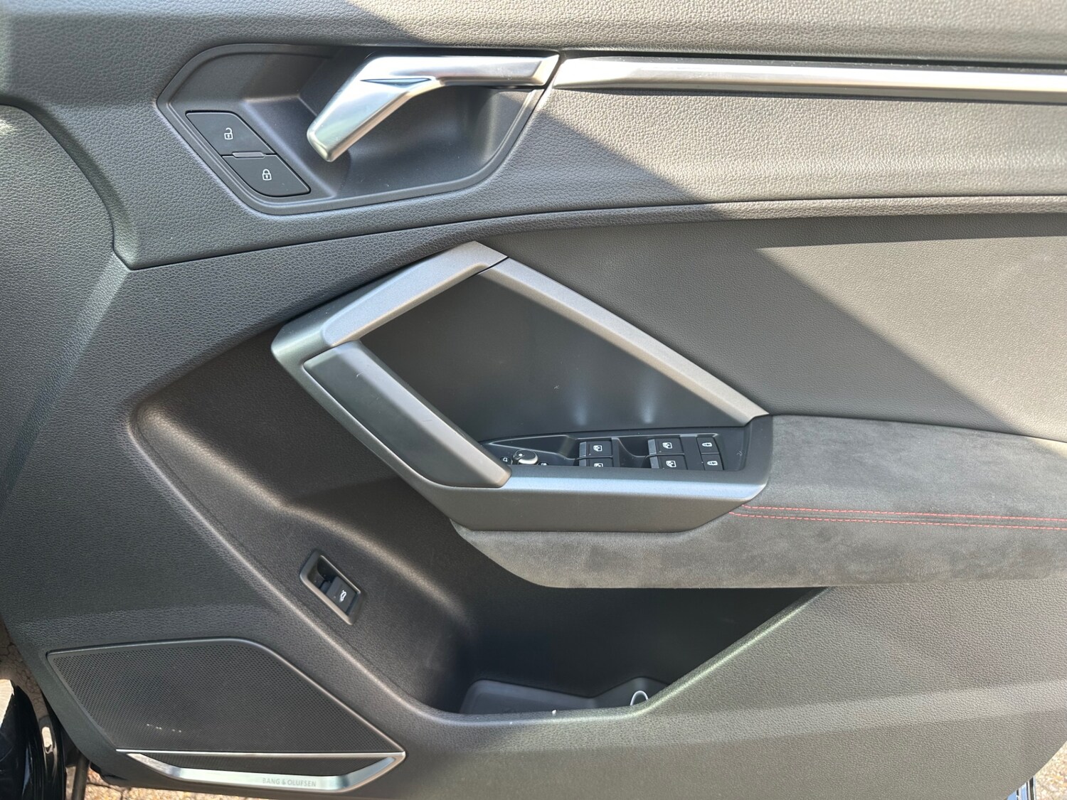 Used Audi RS Q3 2020 for sale - 76146349: Photo 20