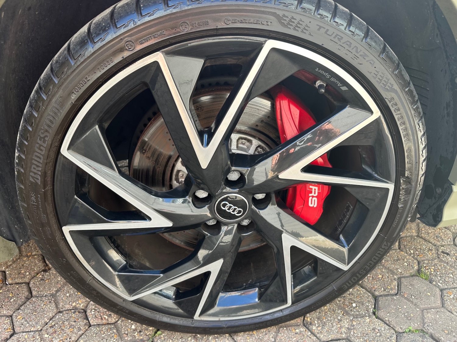 Used Audi RS Q3 2020 for sale - 76146349: Photo 35