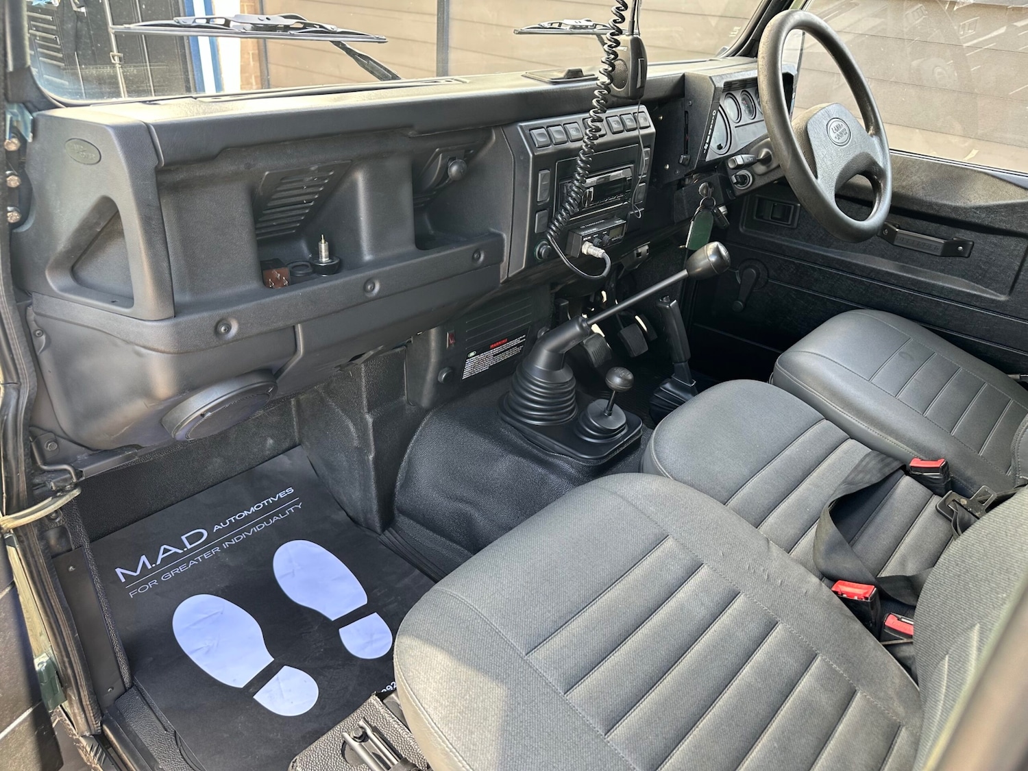 Used Land Rover Defender 2003 for sale - 77103523: Photo 11