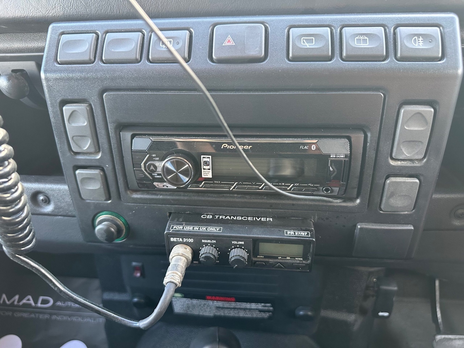 Used Land Rover Defender 2003 for sale - 77103523: Photo 17