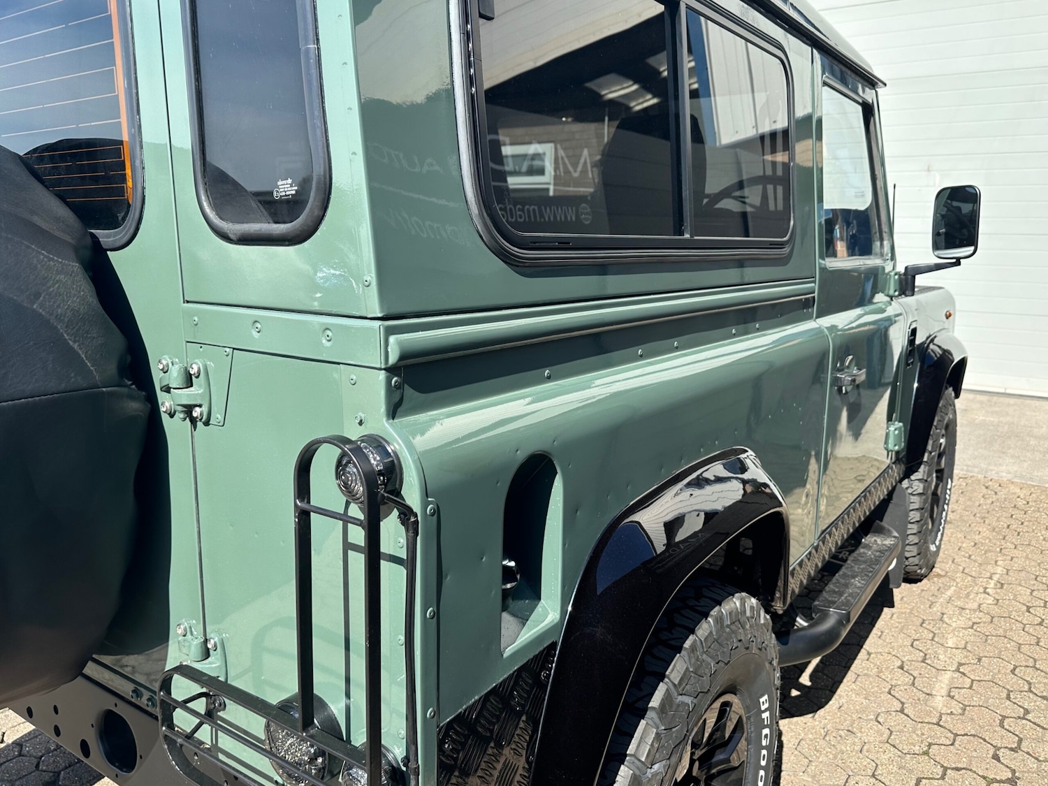 Used Land Rover Defender 2003 for sale - 77103523: Photo 22