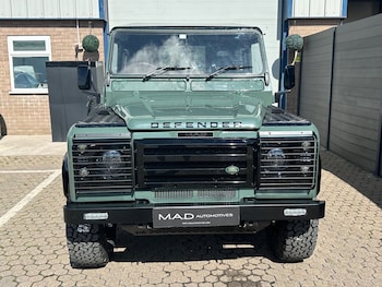 Used Land Rover Defender 2003 for sale - 77103523: Photo