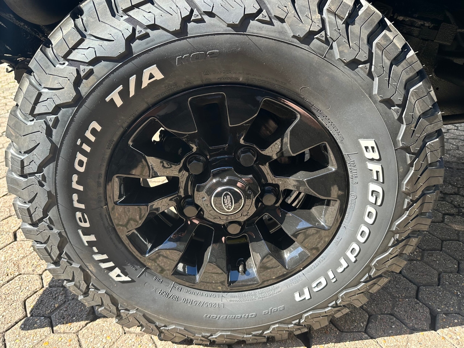 Used Land Rover Defender 2003 for sale - 77103523: Photo 30