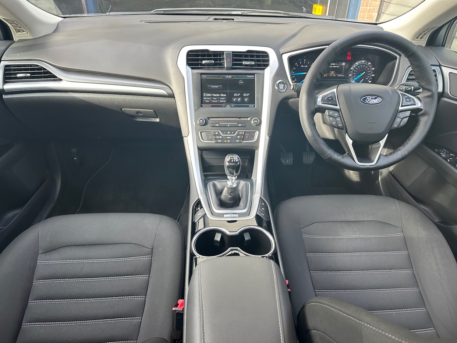 Used Ford Mondeo 2015 for sale - 77406604: Photo 10