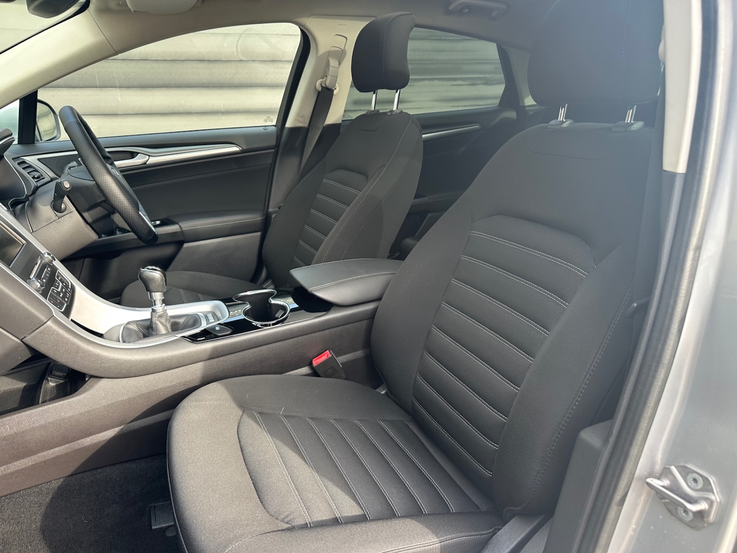 Used Ford Mondeo 2015 for sale - 77406604: Photo 13