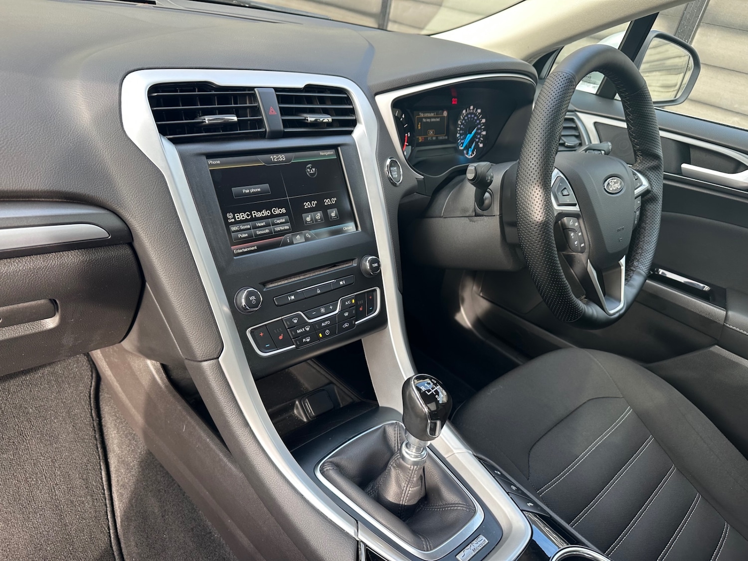 Used Ford Mondeo 2015 for sale - 77406604: Photo 18