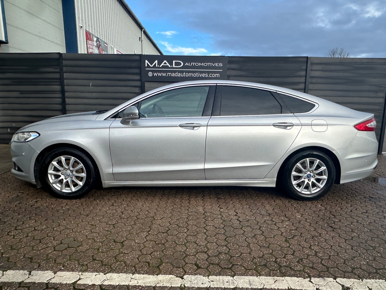 Used Ford Mondeo 2015 for sale - 77406604: Photo 5
