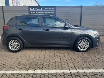 Used Kia Rio 2019 for sale - 76451854: Photo