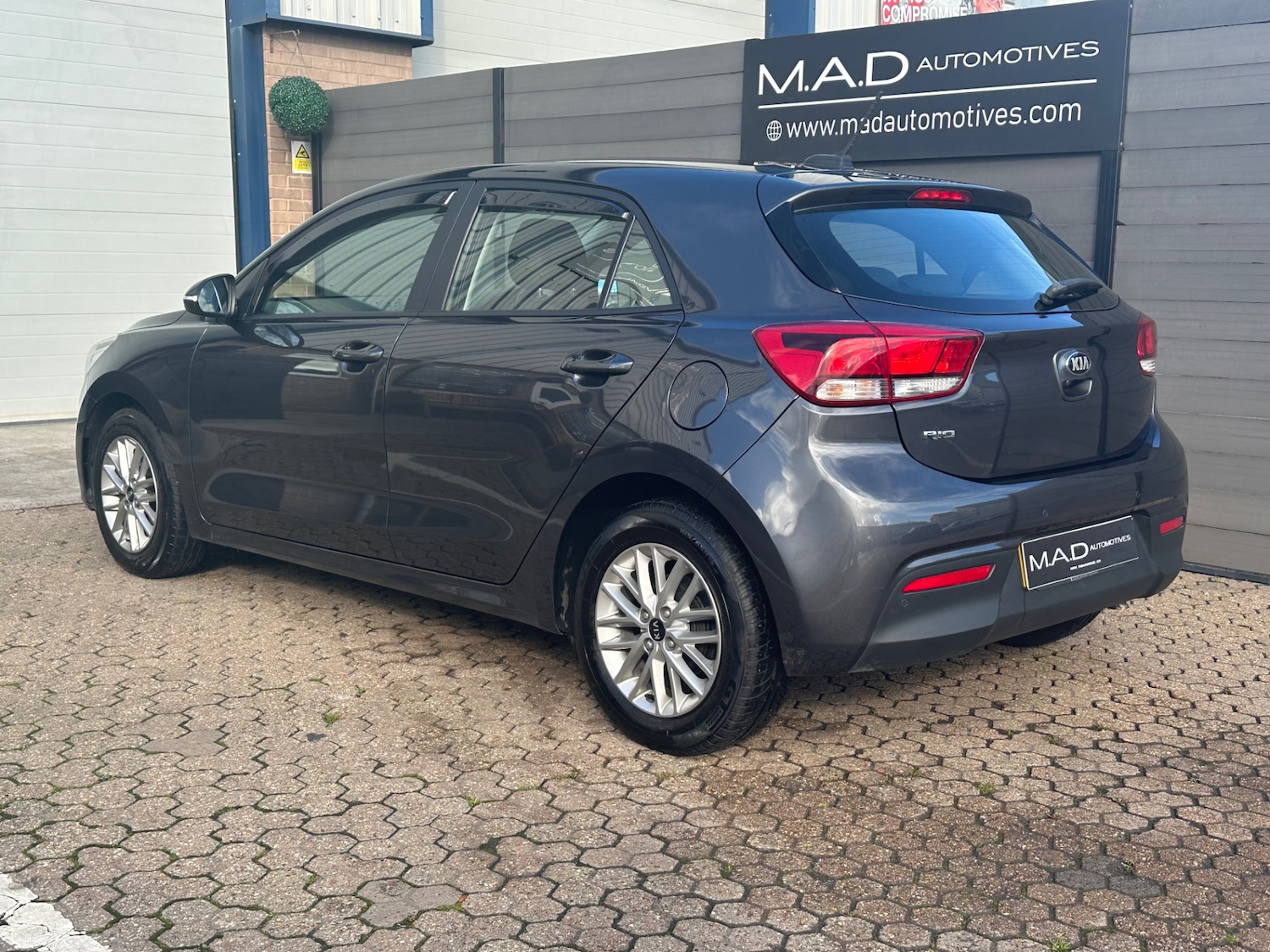 Used Kia Rio 2019 for sale - 76451854: Photo 6