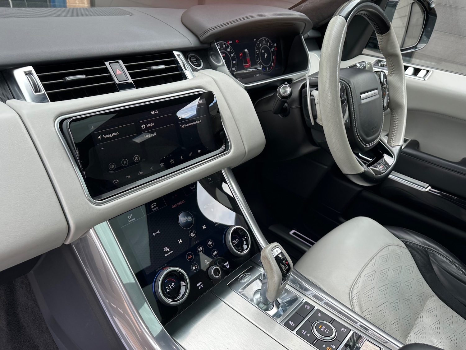 Used Land Rover Range Rover Sport 2018 for sale - 76490890: Photo 19