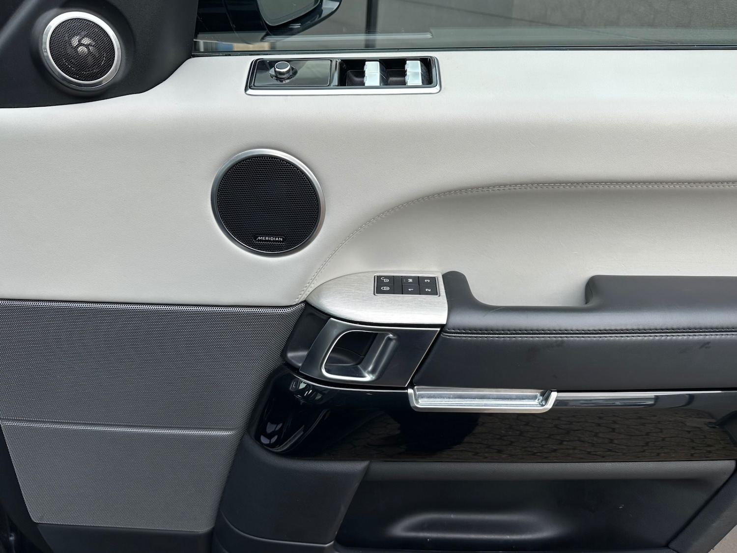 Used Land Rover Range Rover Sport 2018 for sale - 76490890: Photo 20