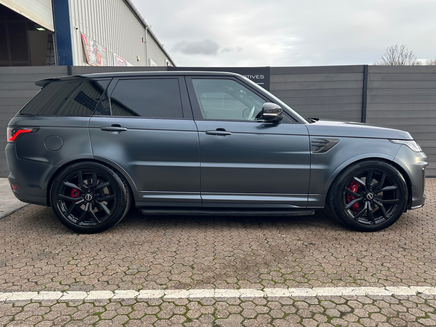 Used Land Rover Range Rover Sport 2018 for sale - 76490890: Photo 4