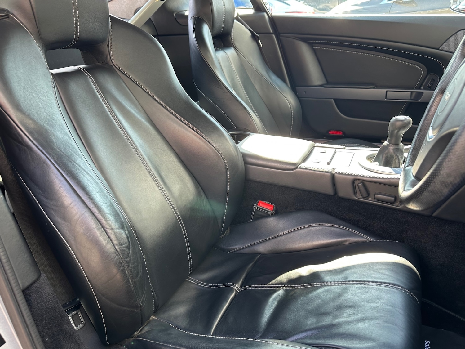 Used Aston Martin Vantage 2006 for sale - 77948650: Photo 13