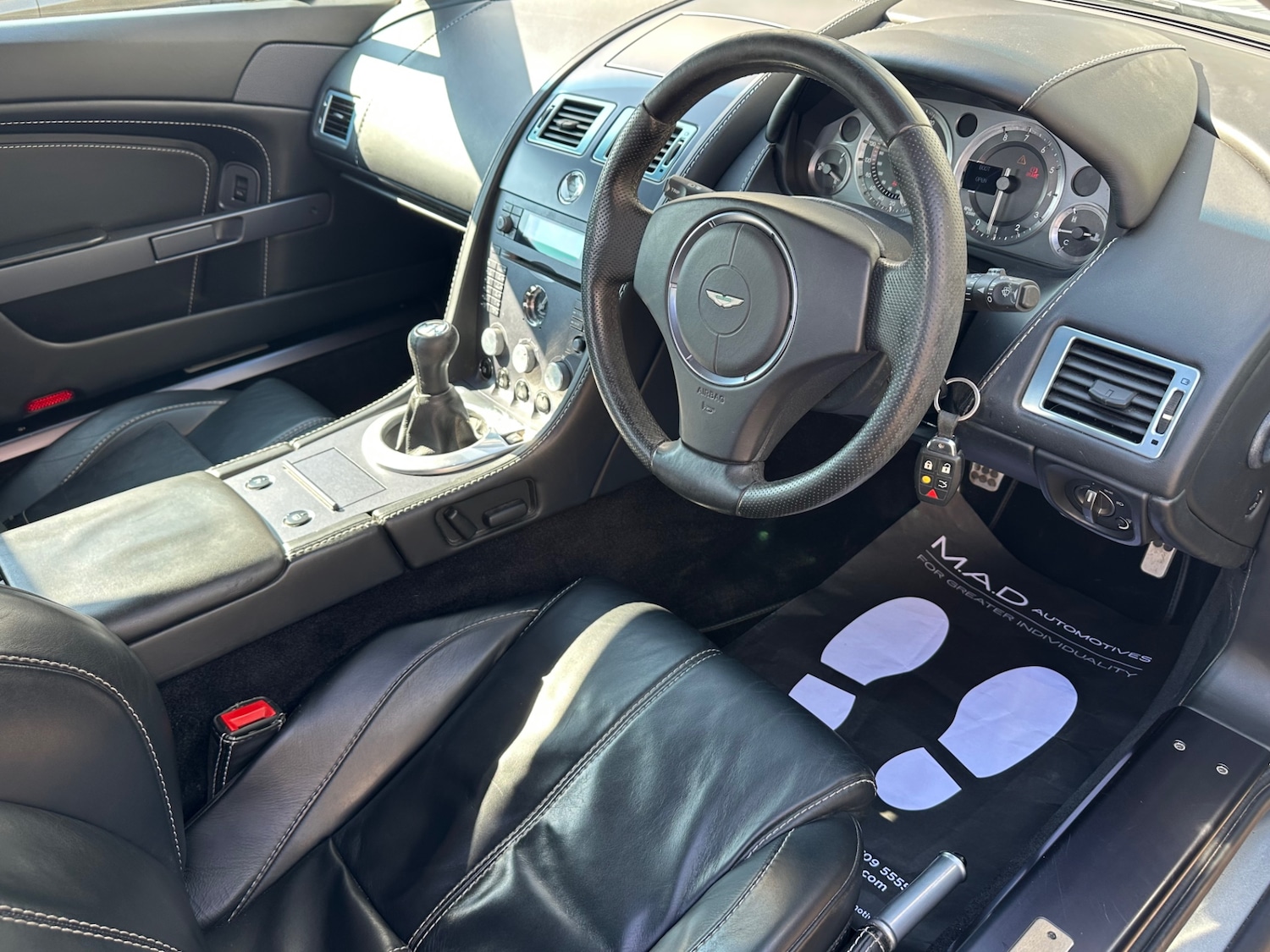 Used Aston Martin Vantage 2006 for sale - 77948650: Photo 9