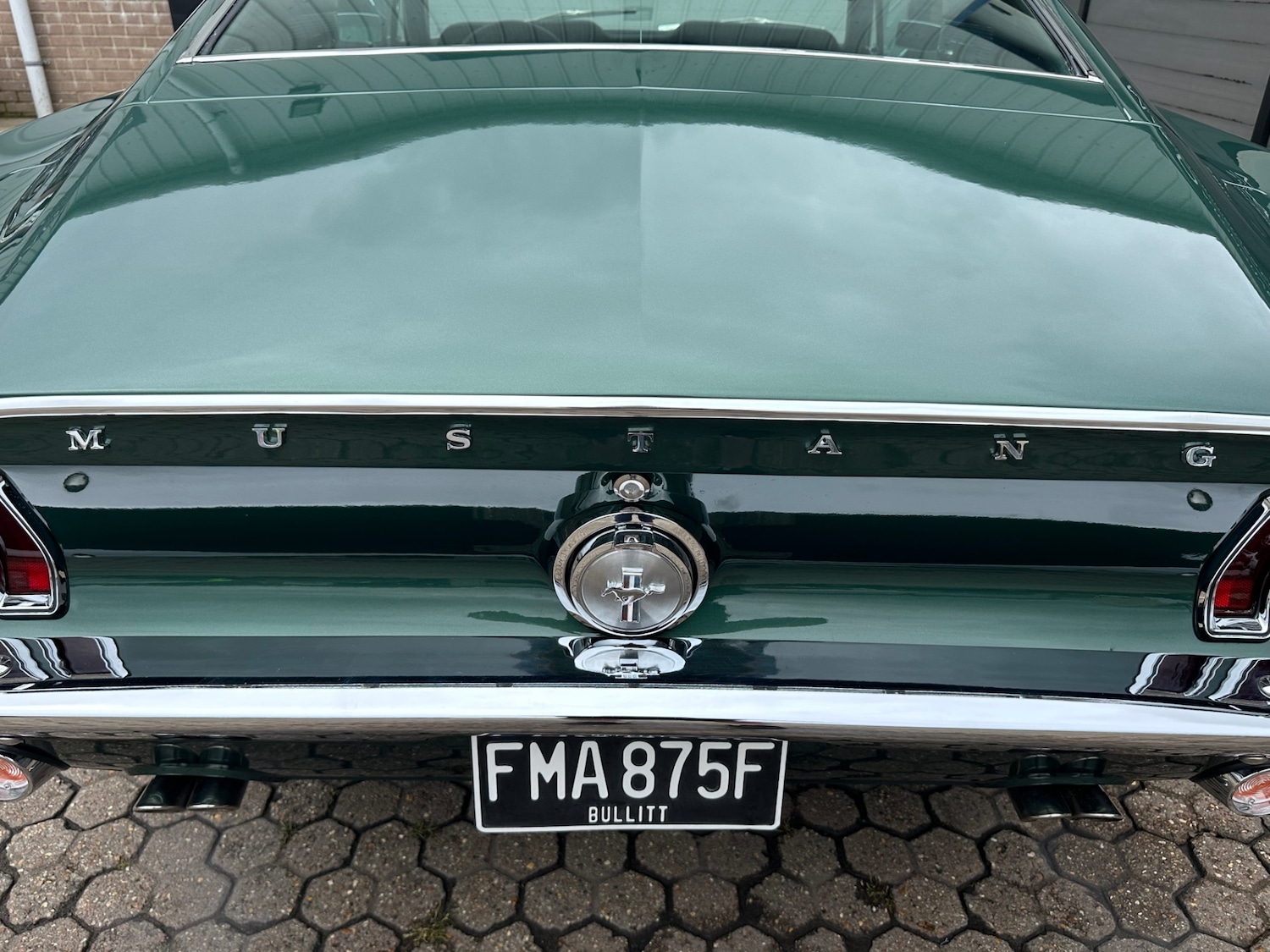 Vehicle 28
