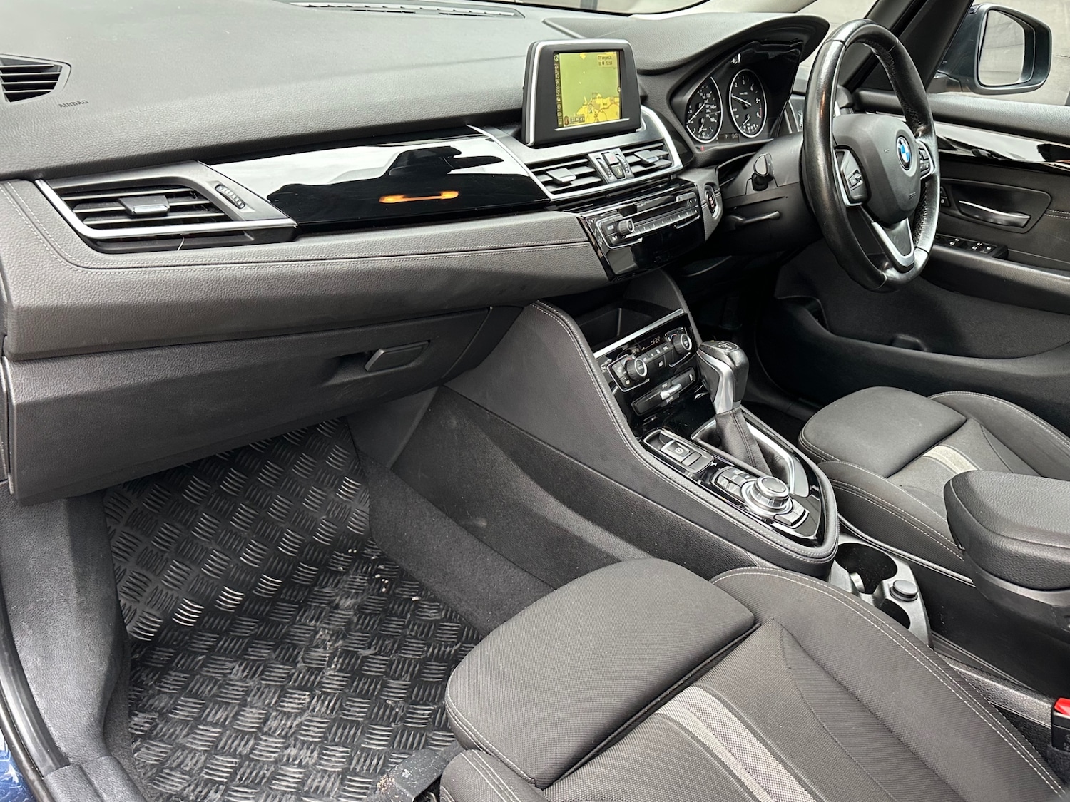 Used BMW 2 Series 2016 for sale - 76796660: Photo 11