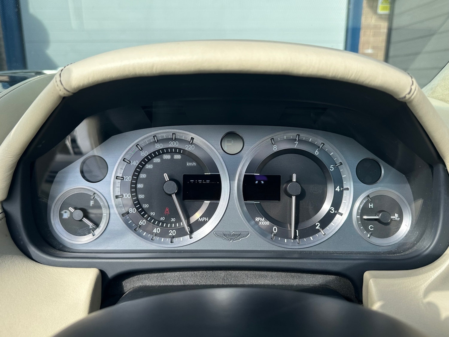 Used Aston Martin DB9 2007 for sale - 77950240: Photo 22