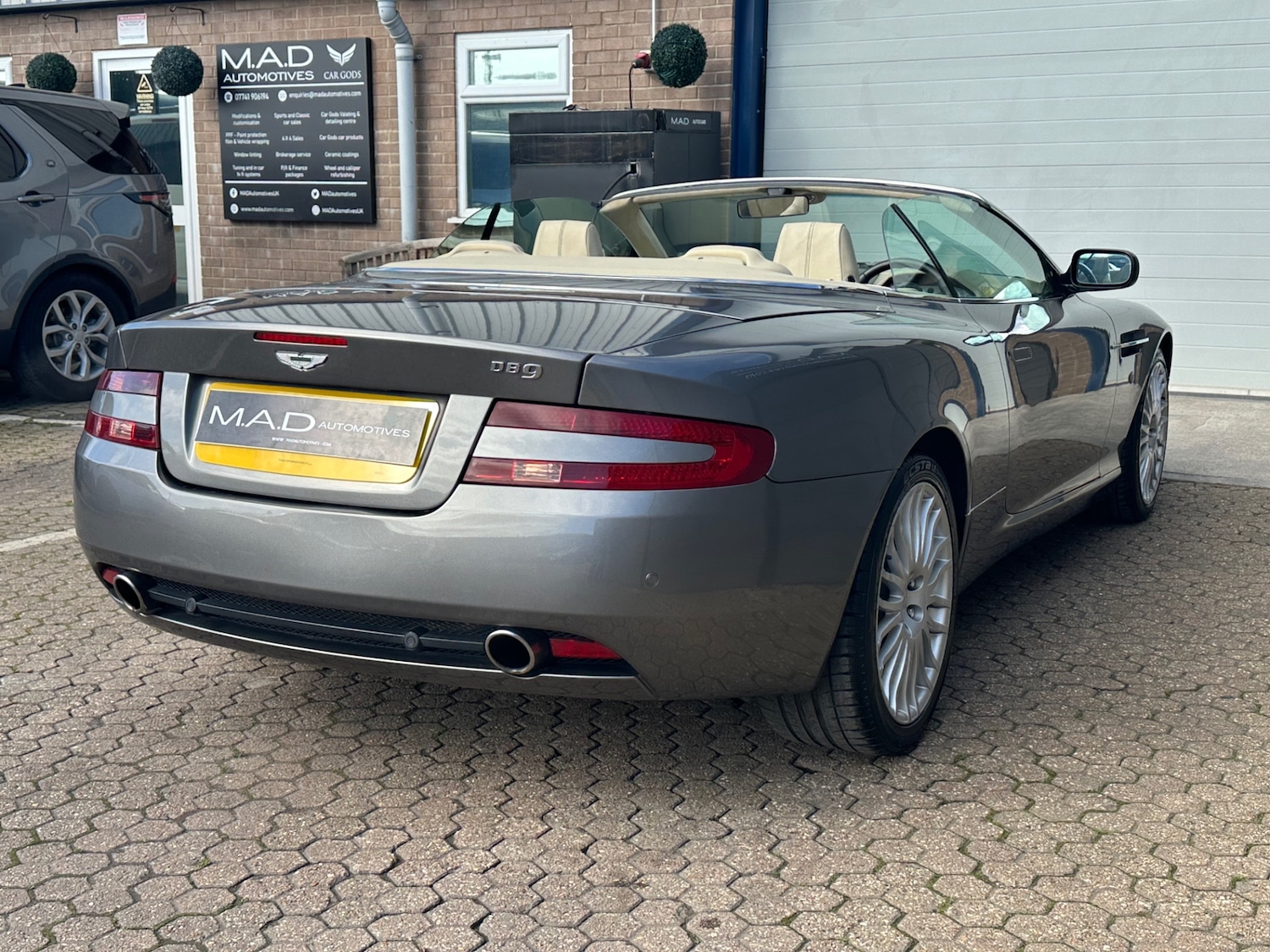 Used Aston Martin DB9 2007 for sale - 77950240: Photo 9