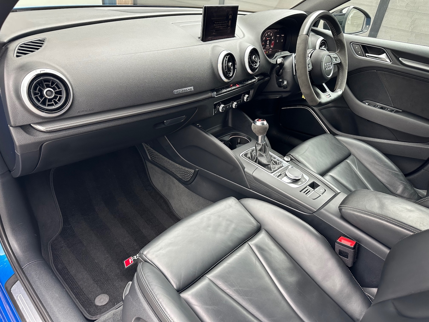 Used Audi RS3 2017 for sale - 77743532: Photo 11