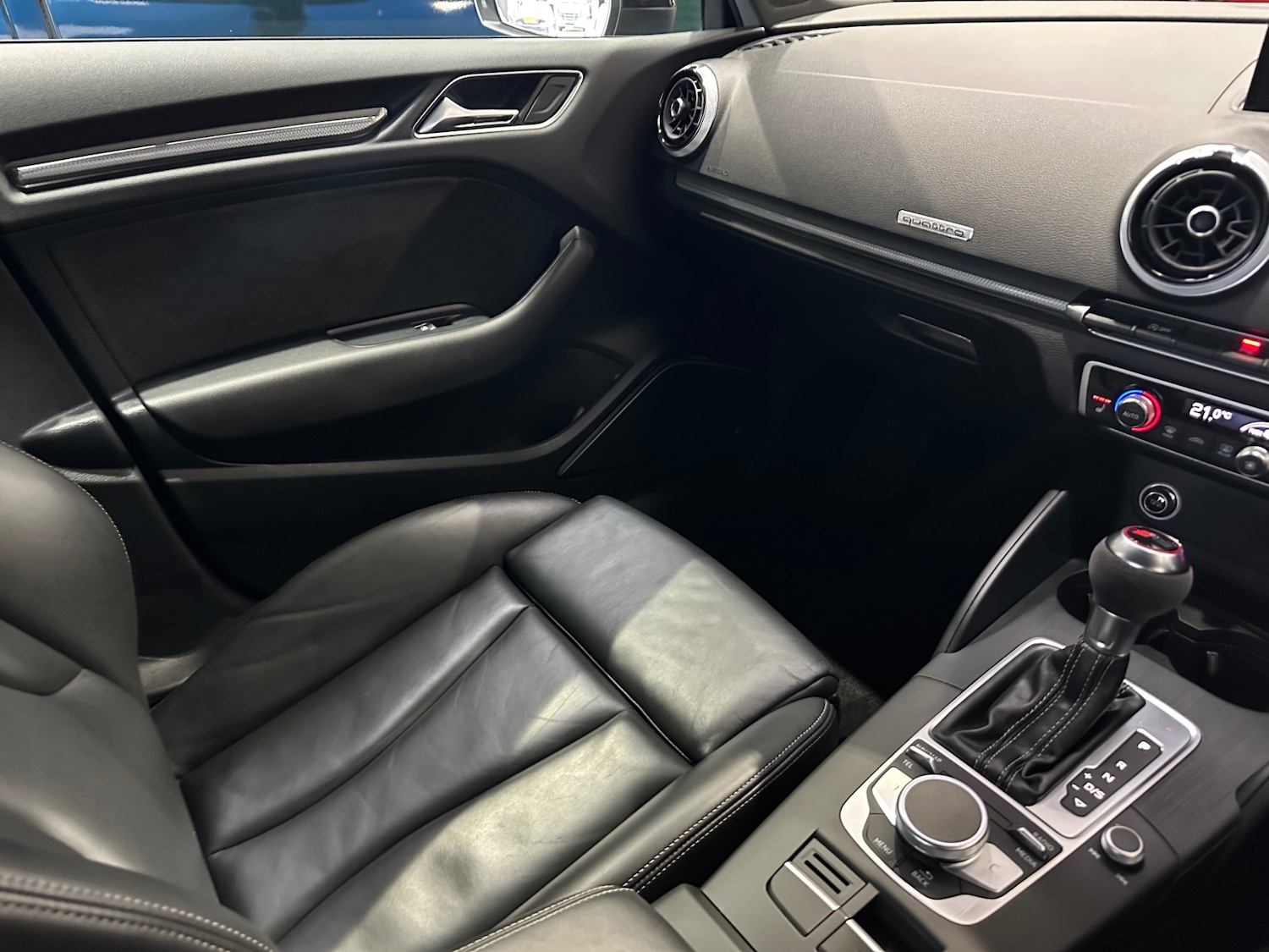 Used Audi RS3 2017 for sale - 77743532: Photo 23