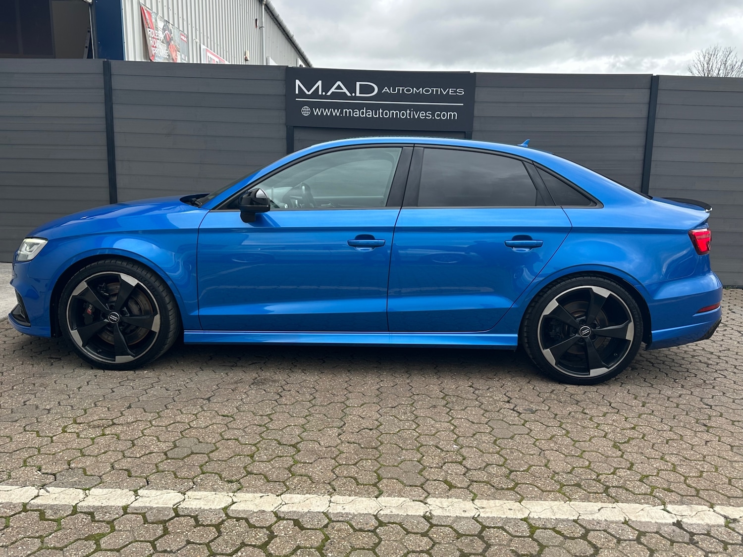 Used Audi RS3 2017 for sale - 77743532: Photo 5