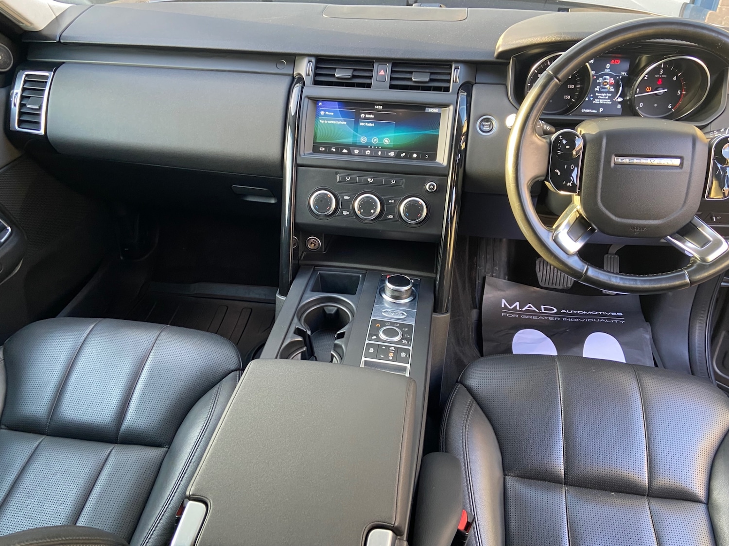 Used Land Rover Discovery 2019 for sale - 77062128: Photo 10