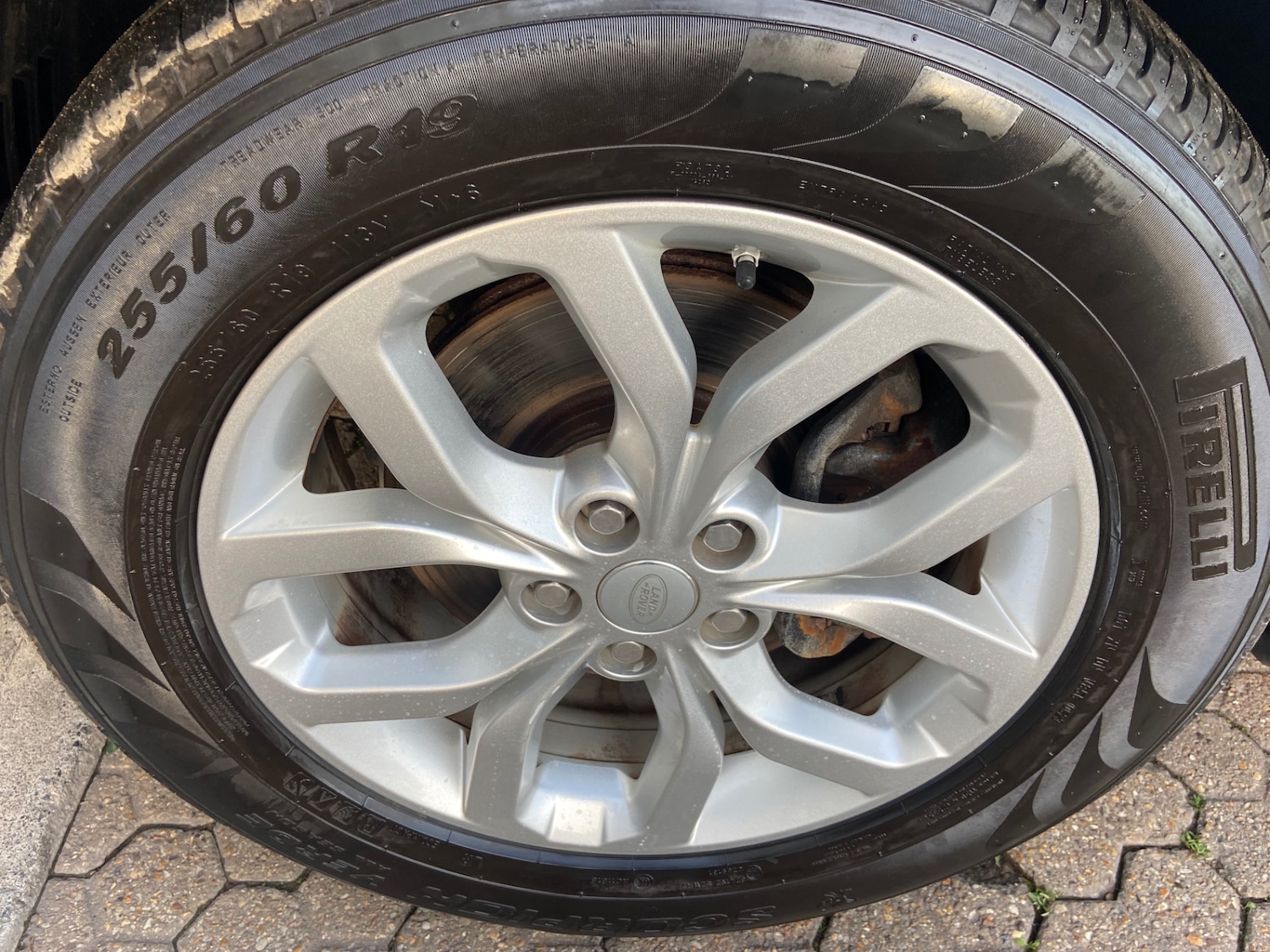 Used Land Rover Discovery 2019 for sale - 77062128: Photo 28