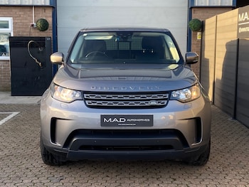 Used Land Rover Discovery 2019 for sale - 77062128: Photo