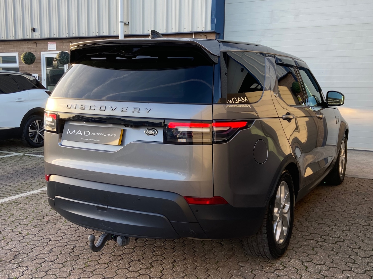 Used Land Rover Discovery 2019 for sale - 77062128: Photo 8