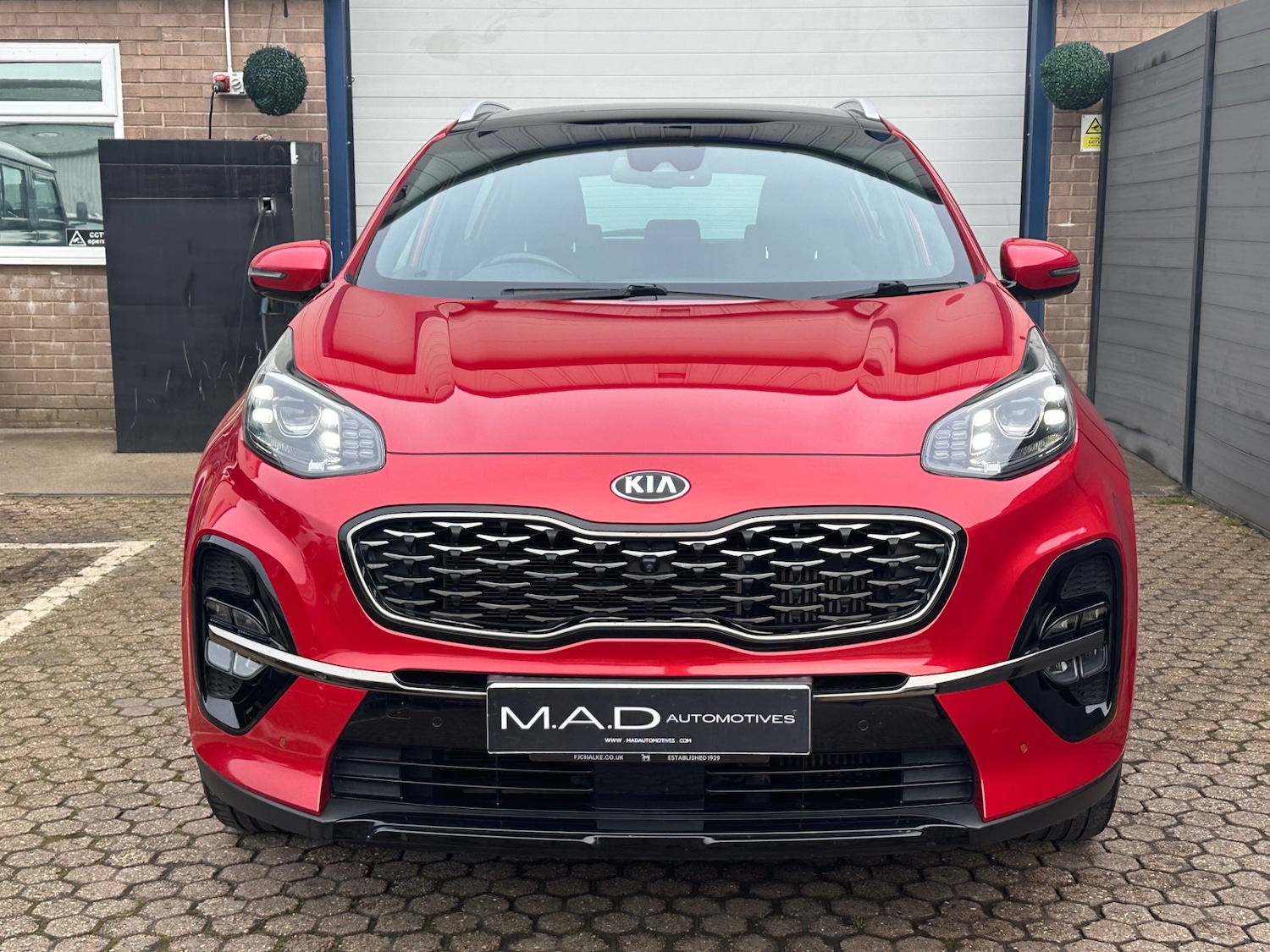 Used Kia Sportage 2018 for sale - 78026210: Photo 2