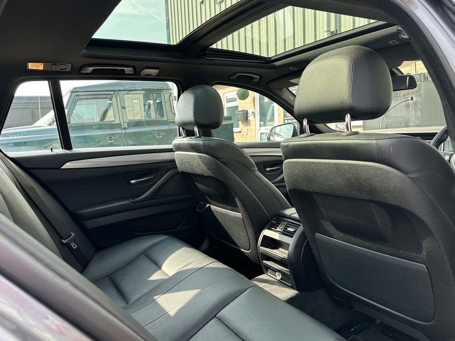 Used BMW 5 Series 2014 for sale - 77980200: Photo 17