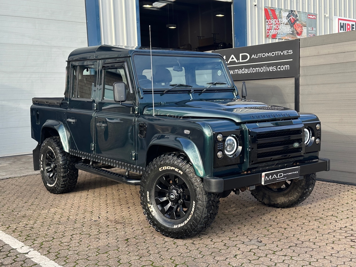Used Land Rover Defender 2012 for sale - 76971124: Photo 1