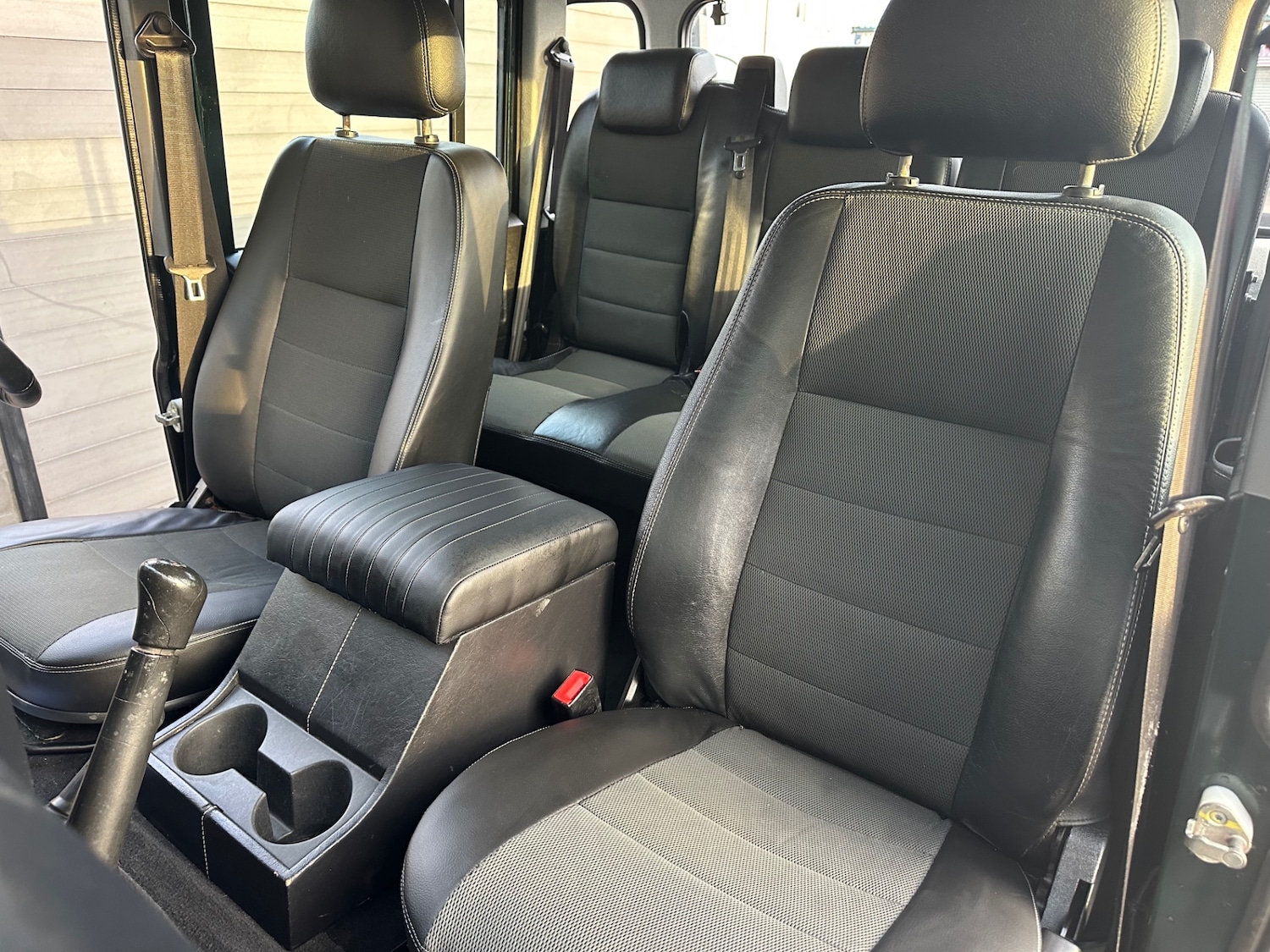 Used Land Rover Defender 2012 for sale - 76971124: Photo 19