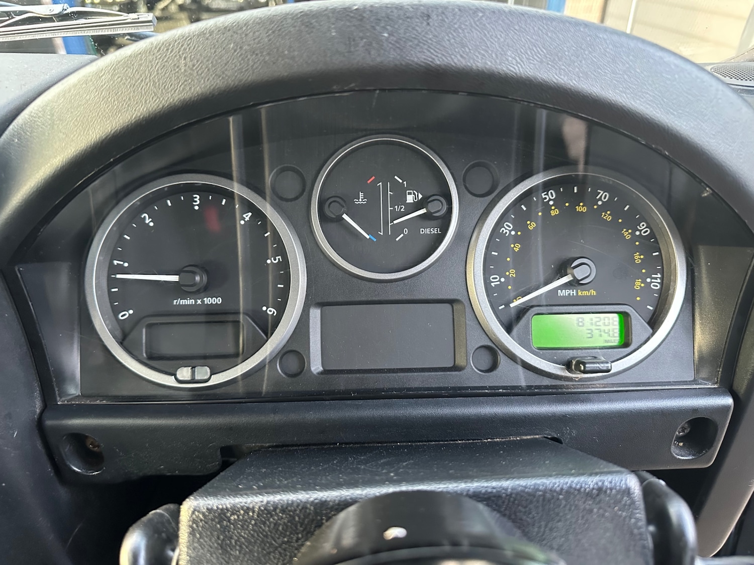 Used Land Rover Defender 2012 for sale - 76971124: Photo 24