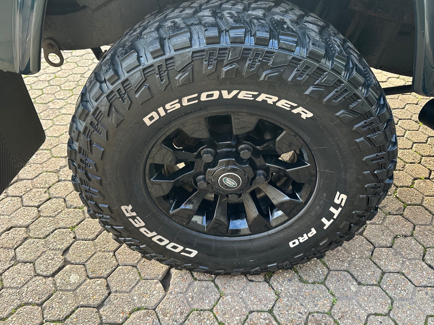 Used Land Rover Defender 2012 for sale - 76971124: Photo 33