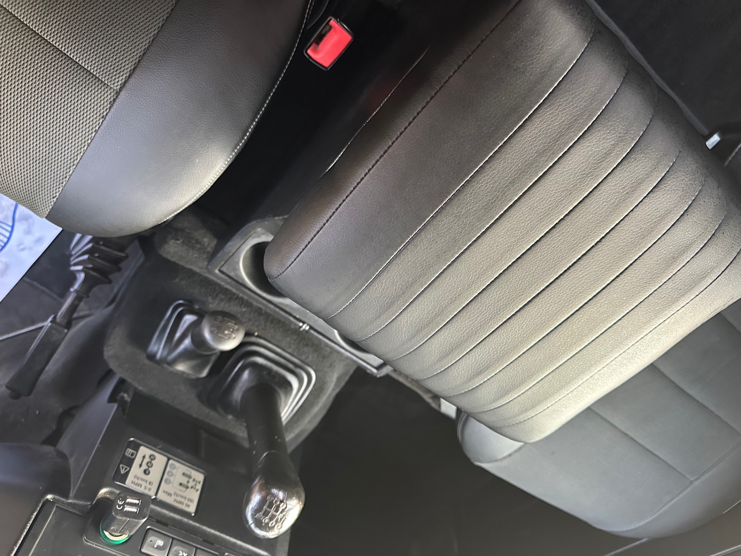 Used Land Rover Defender 2012 for sale - 76971124: Photo 34