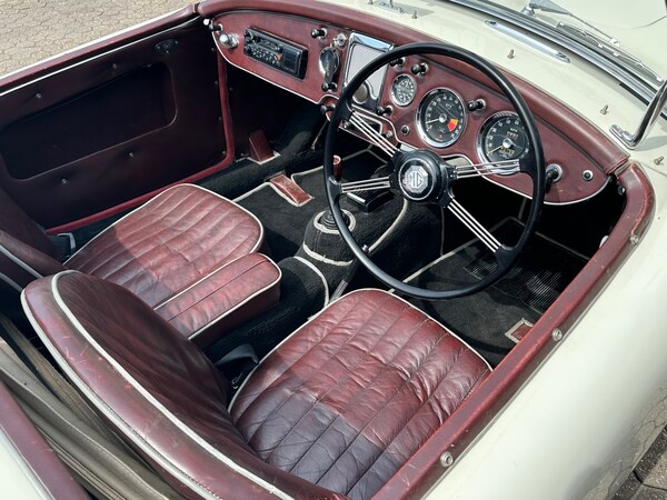 Used MG MGA 1957 for sale - 74627432: Photo 12