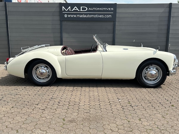 Used MG MGA 1957 for sale - 74627432: Photo 23