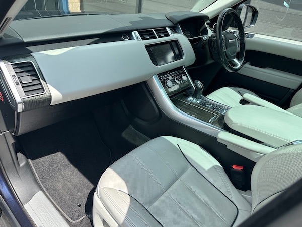 Used Land Rover Range Rover Sport 2016 for sale - 75077306: Photo 11