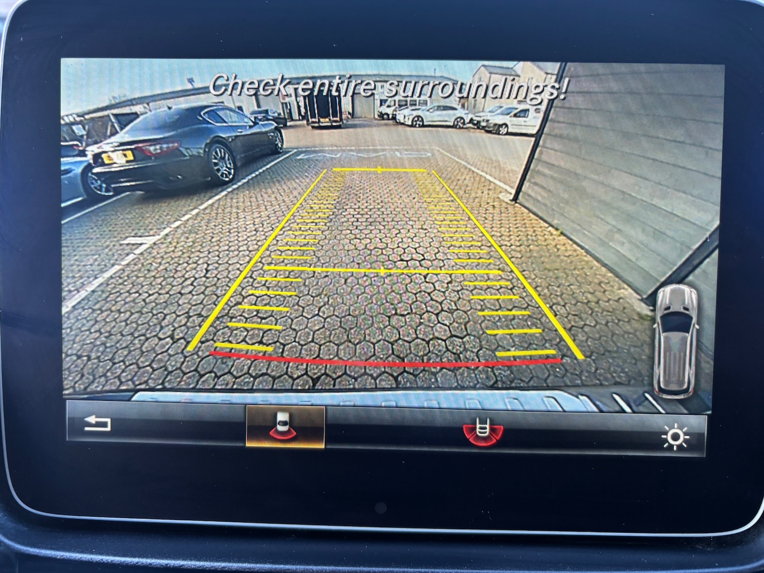 Used Mercedes-Benz GLE 2017 for sale - 77950336: Photo 26