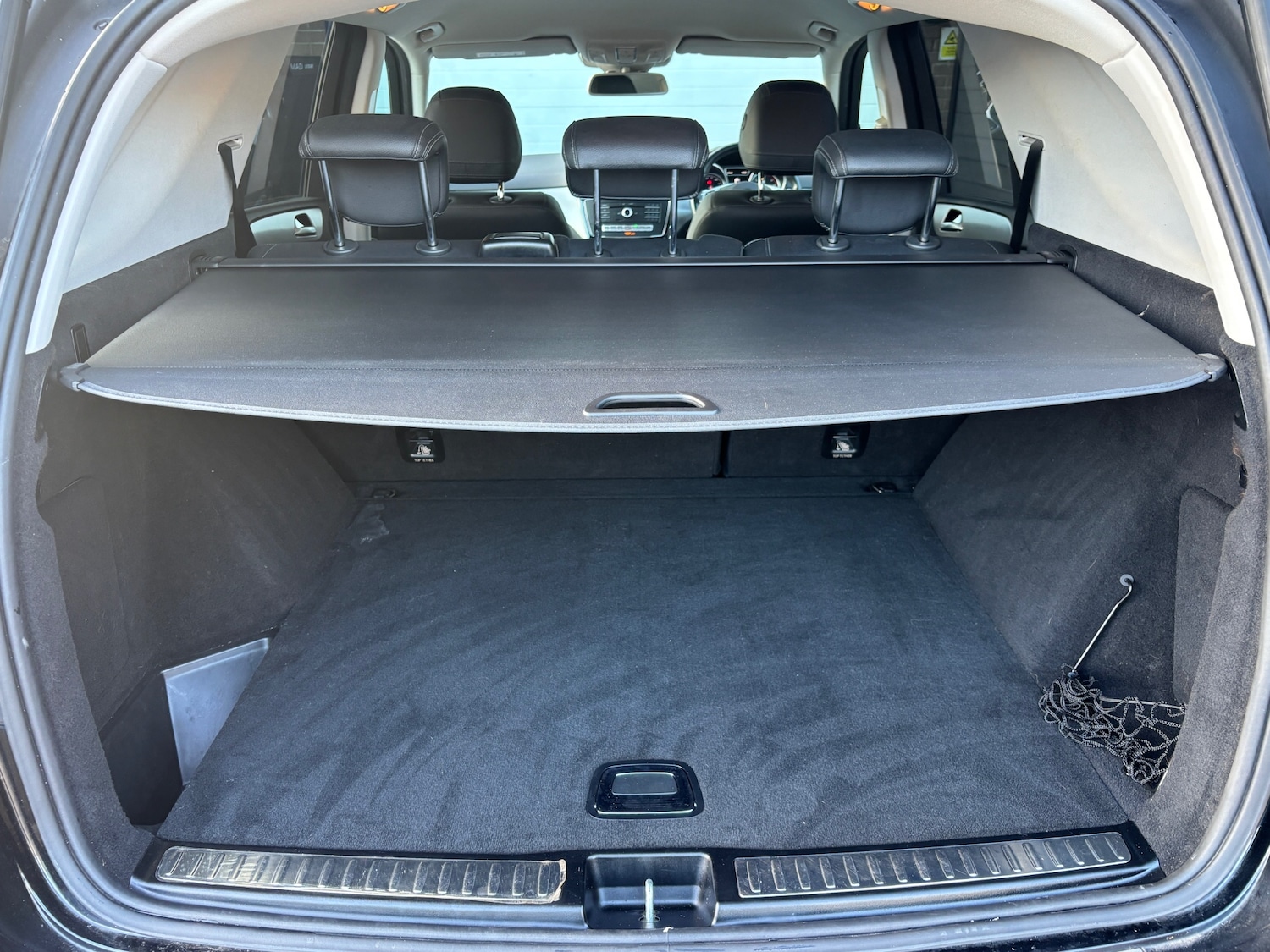 Used Mercedes-Benz GLE 2017 for sale - 77950336: Photo 27