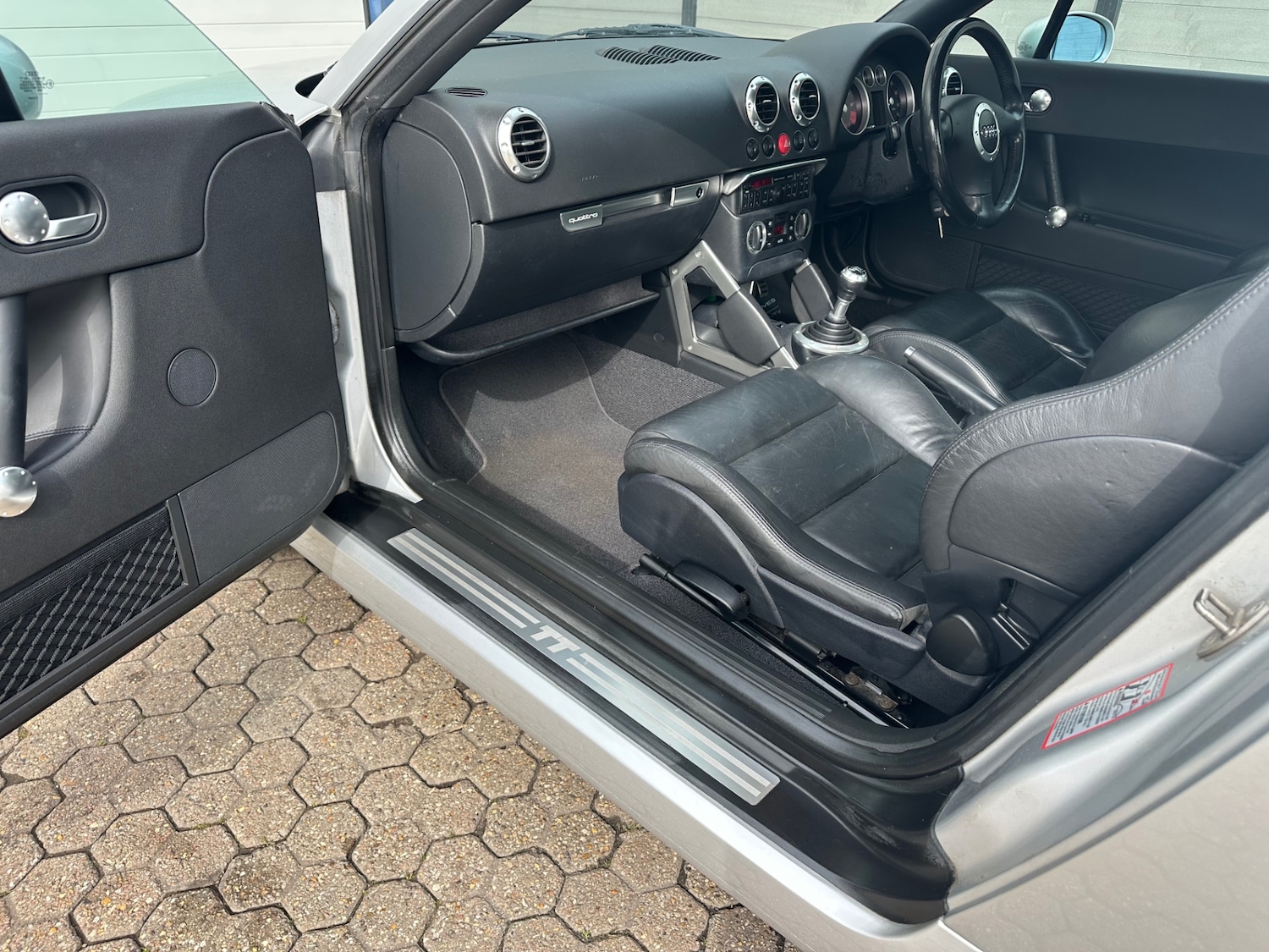 Used Audi TT 2001 for sale - 77744216: Photo 19