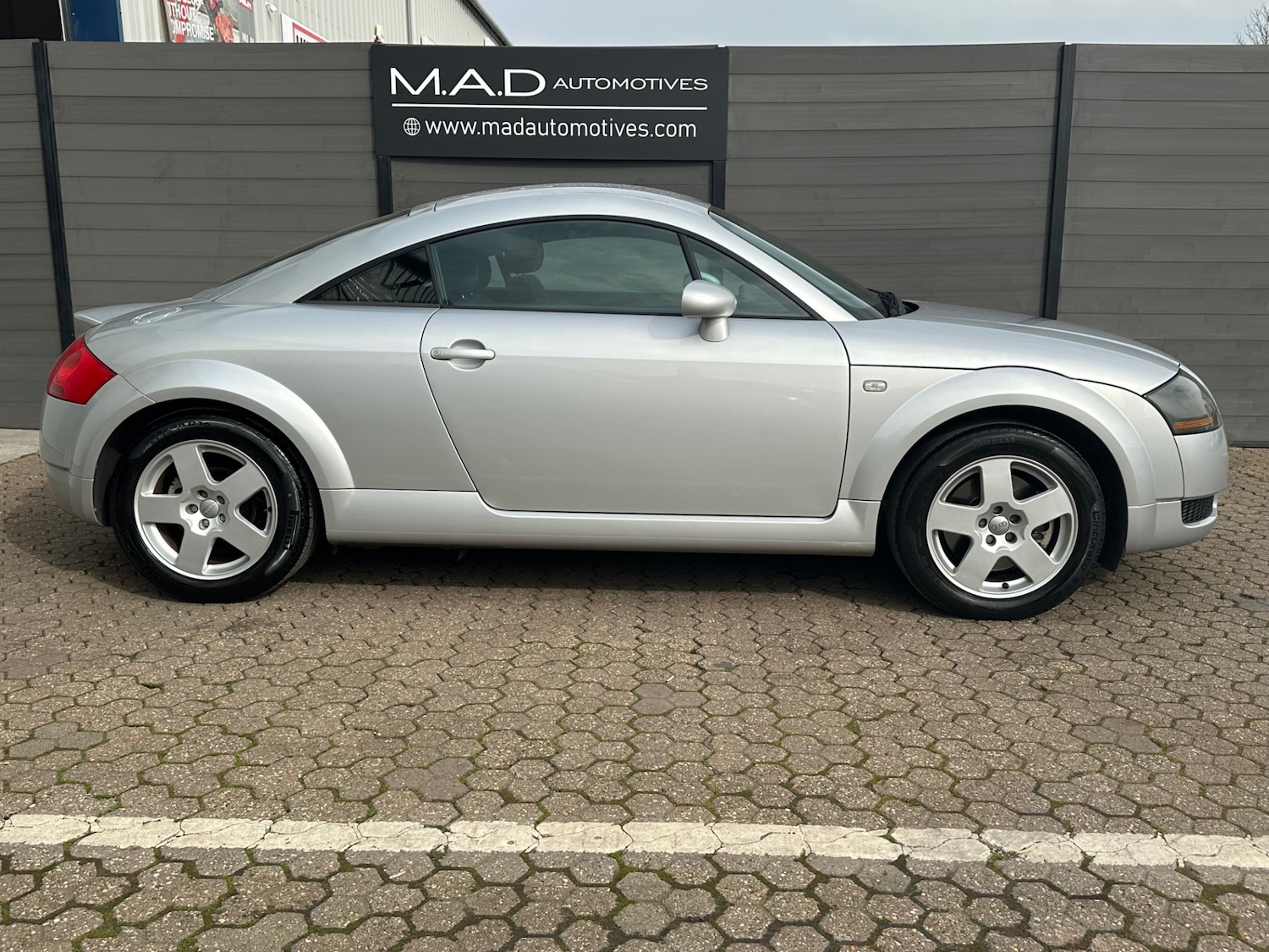 Used Audi TT 2001 for sale - 77744216: Photo 4