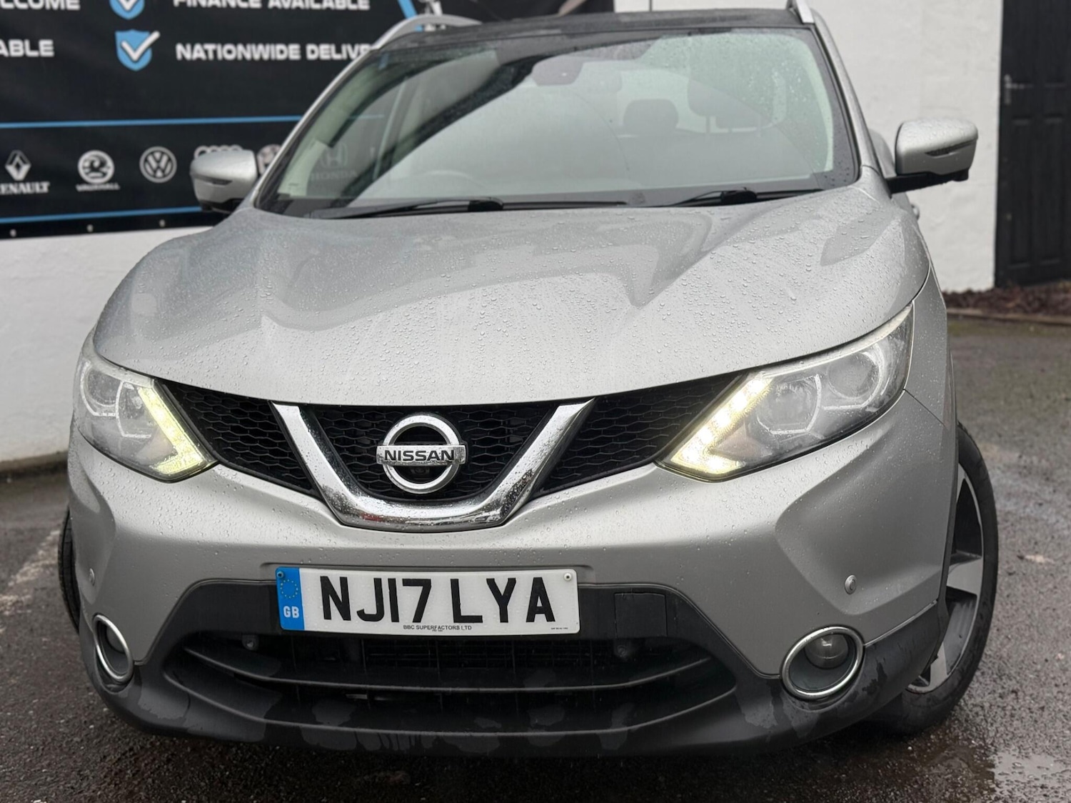 Used Nissan Qashqai 2017 for sale - 77468006: Photo 6