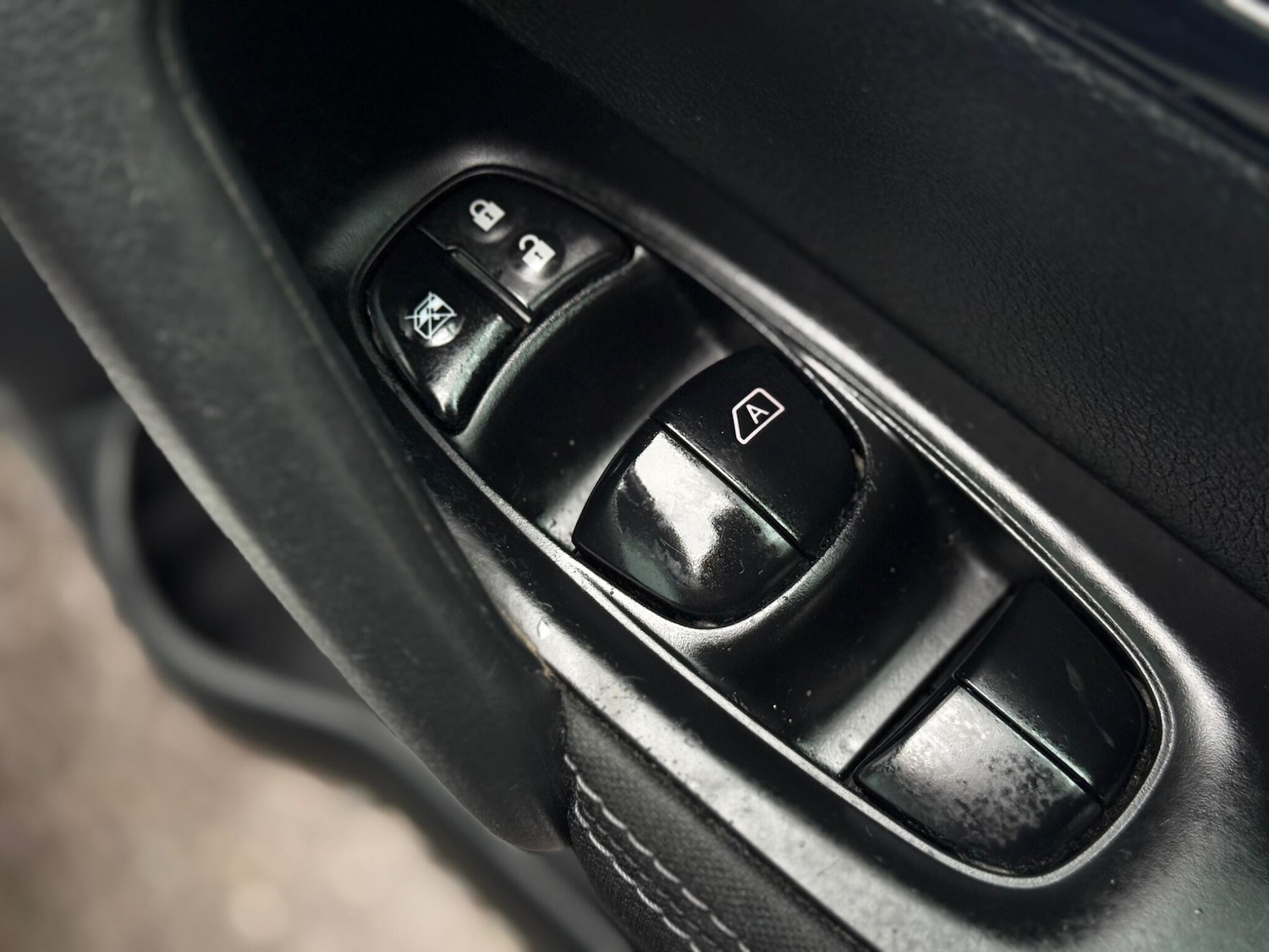 Used Nissan Qashqai 2017 for sale - 77468006: Photo 66