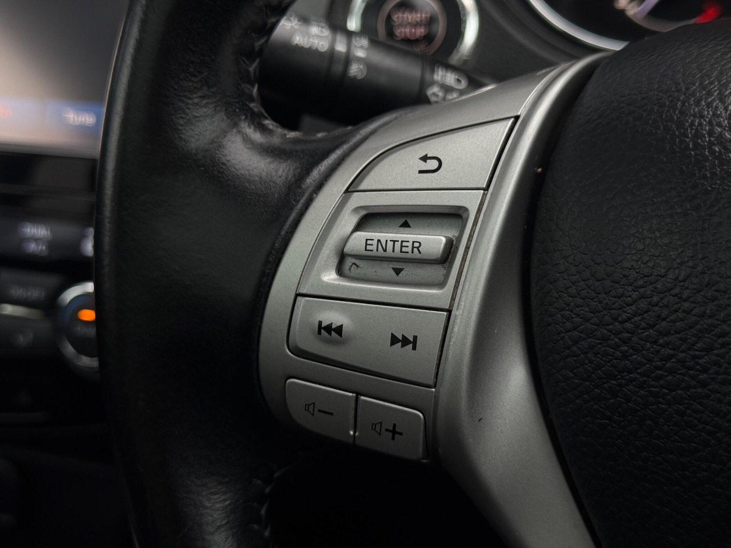 Used Nissan Qashqai 2017 for sale - 77468006: Photo 78