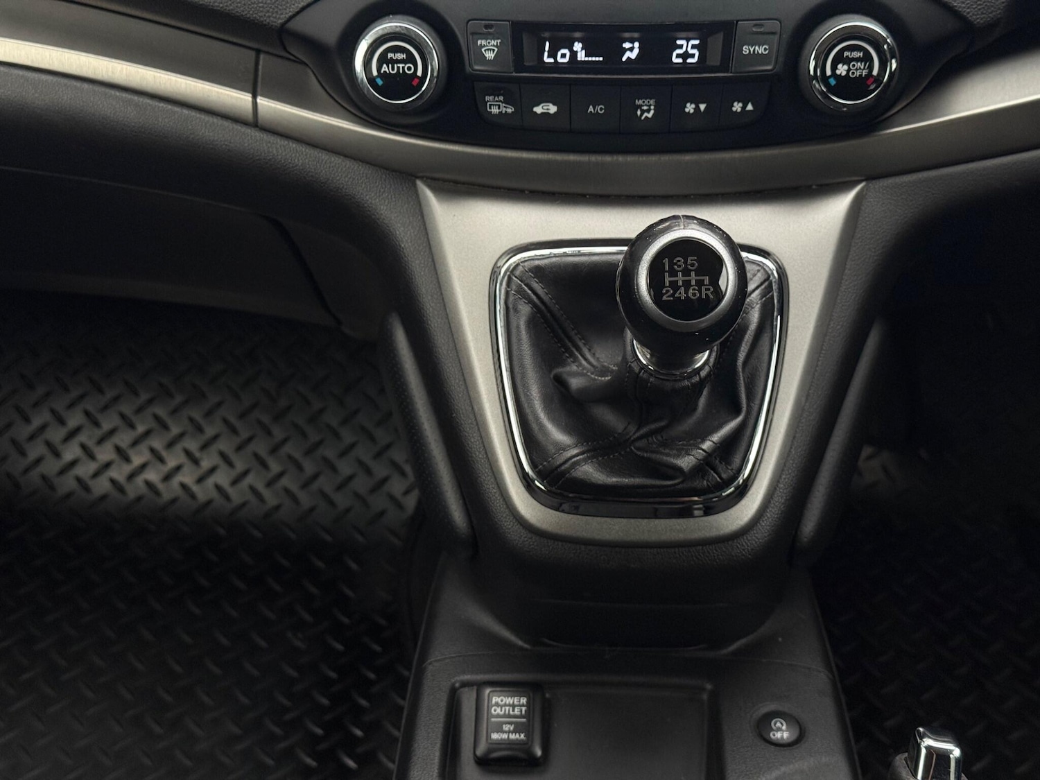 Used Honda CR-V 2014 for sale - 76735433: Photo 32