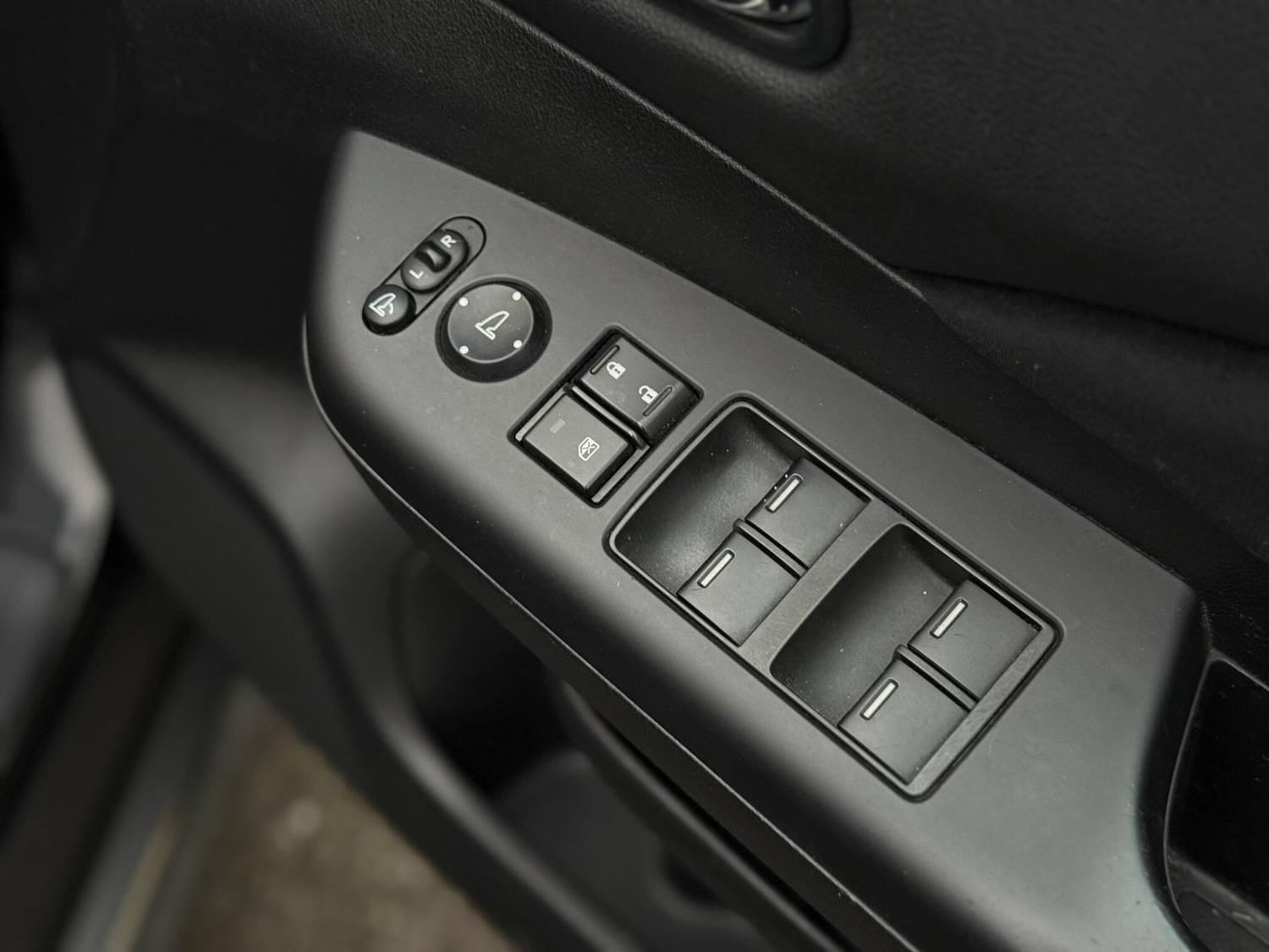 Used Honda CR-V 2014 for sale - 76735433: Photo 48